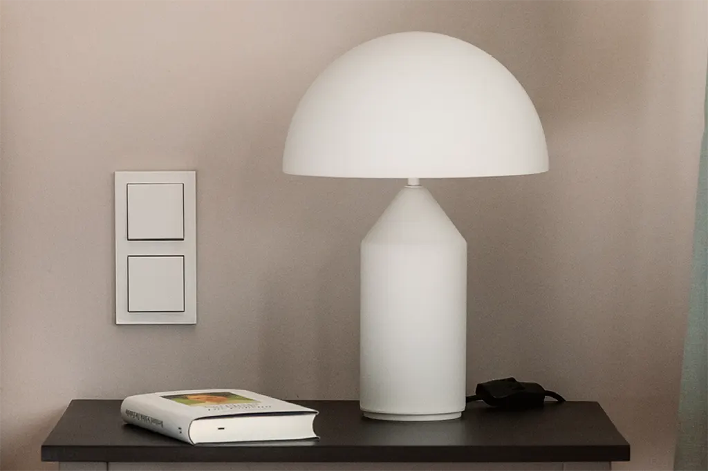 Fur Stilikonen - Tischleuchte Oluce Atollo